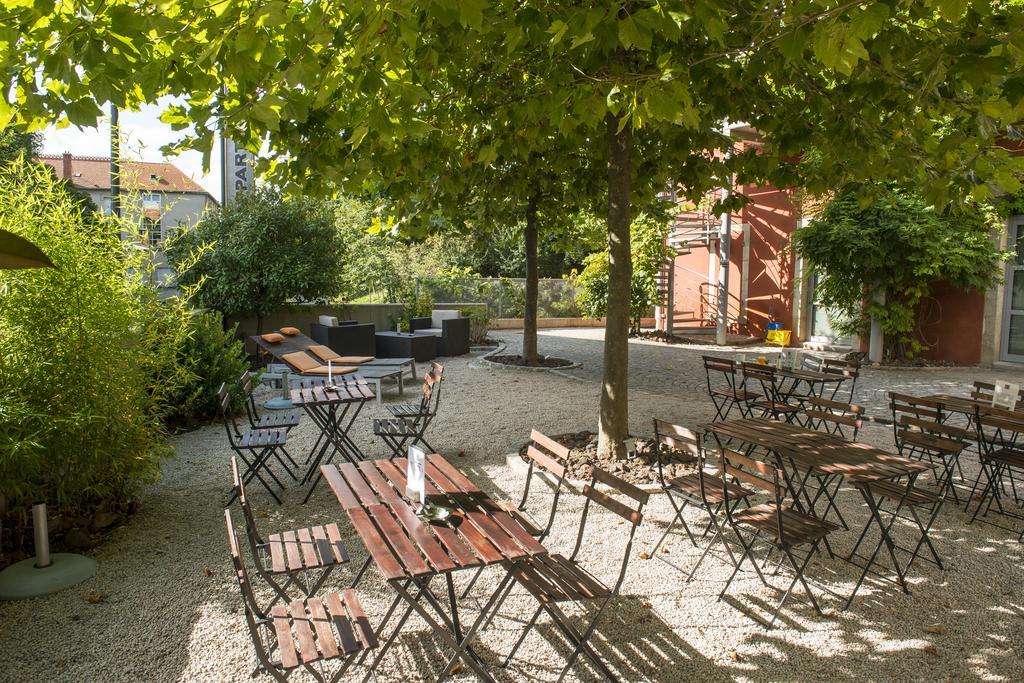 Hotel Des Capucins Le Puy-en-Velay Buitenkant foto